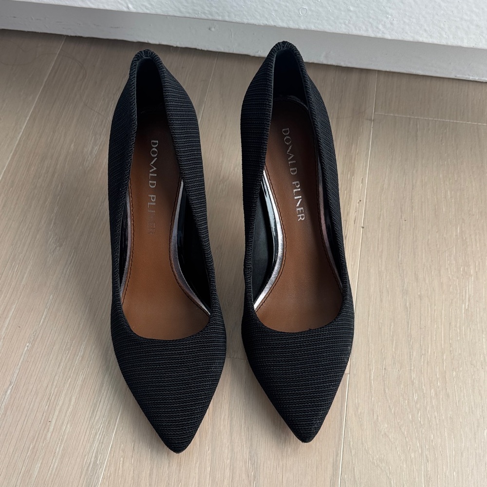 Donald J. Pliner Black Textured Heels